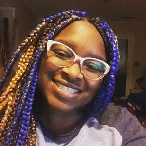 Meet your Posher, Ebony